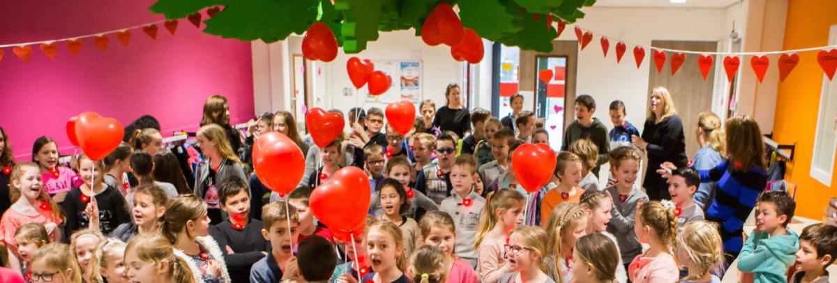 kinderen tijdens week van de lentekriebels